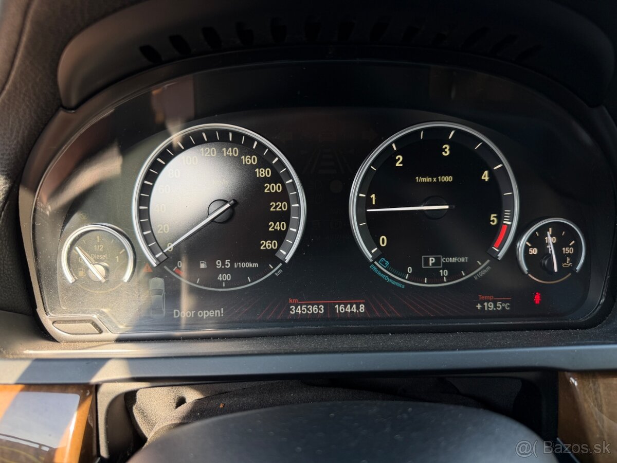 BMW Rad 7 740d xDrive - 13