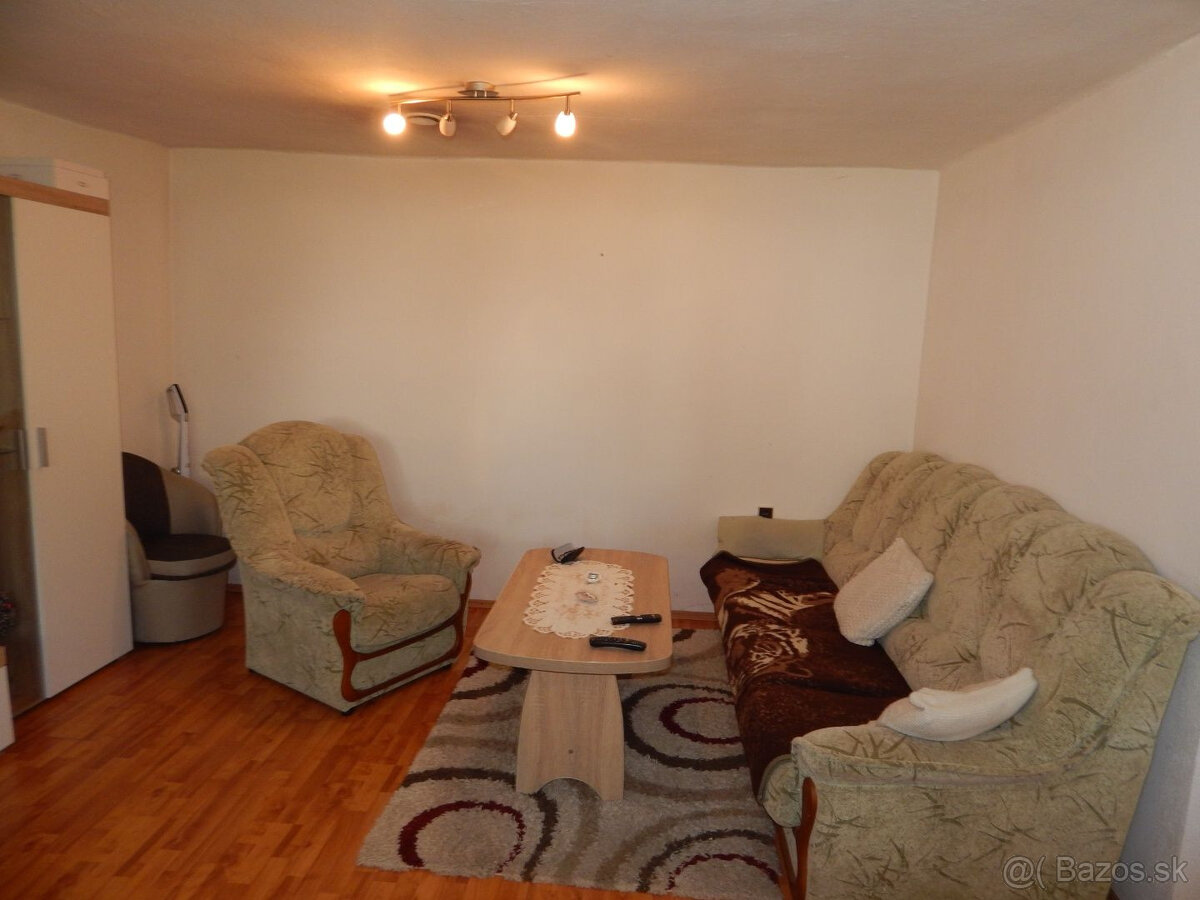 PREDANÉ SPEKTRUM REALITY - Na Predaj 2-izbový rodinný dom - 13