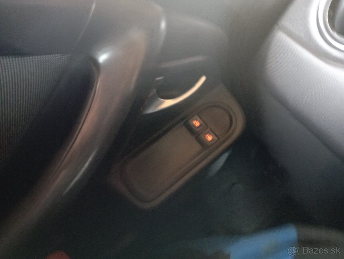 Dacia Duster 1,5 DCI 4x4 - 13