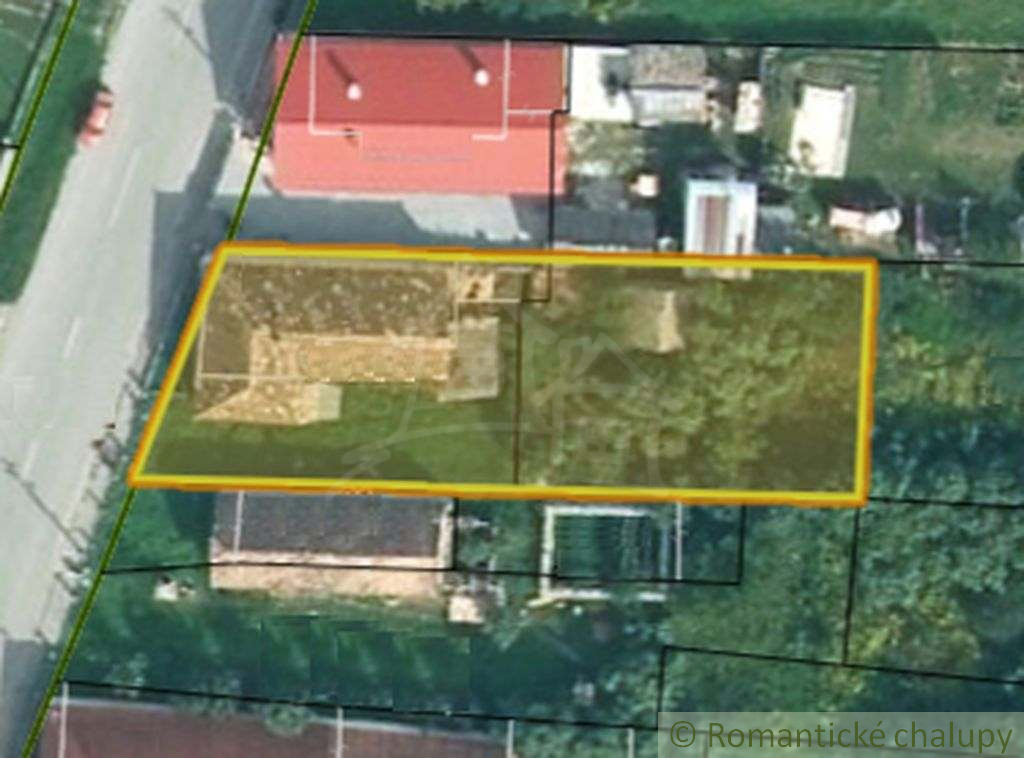 Dom na kompletnú rekonštrukciu v obci Gemerská Panica - 13