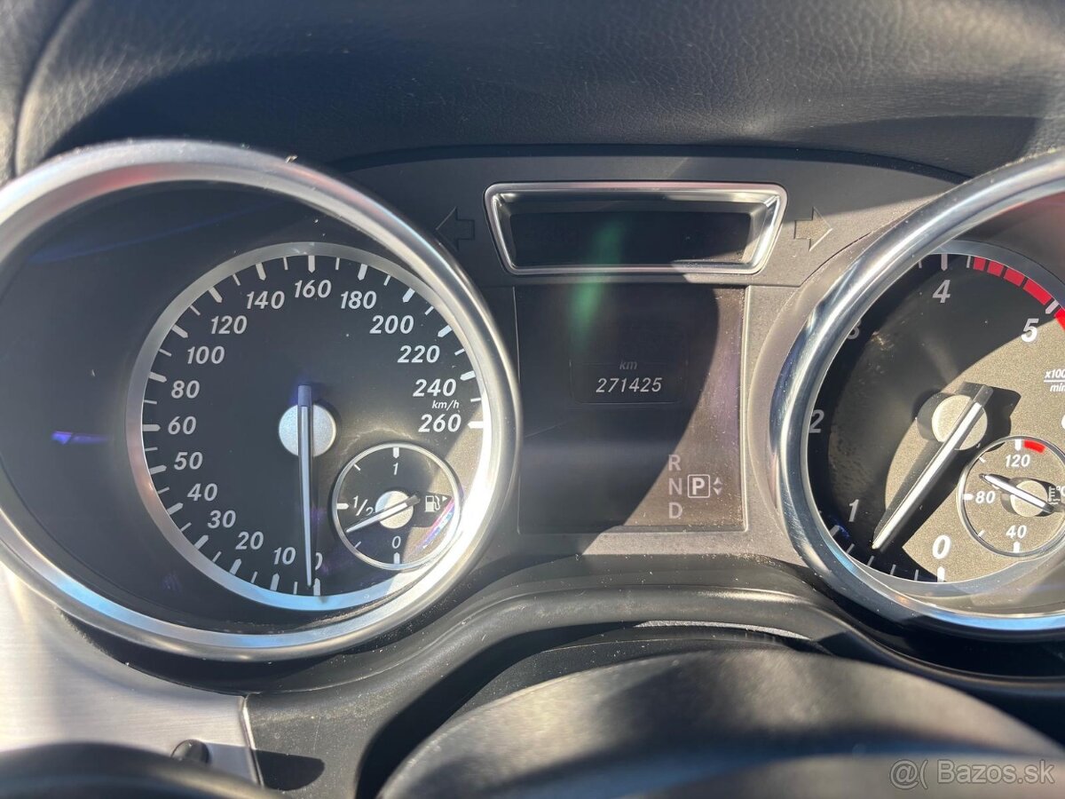 Predám Mercedes ML350 - 13