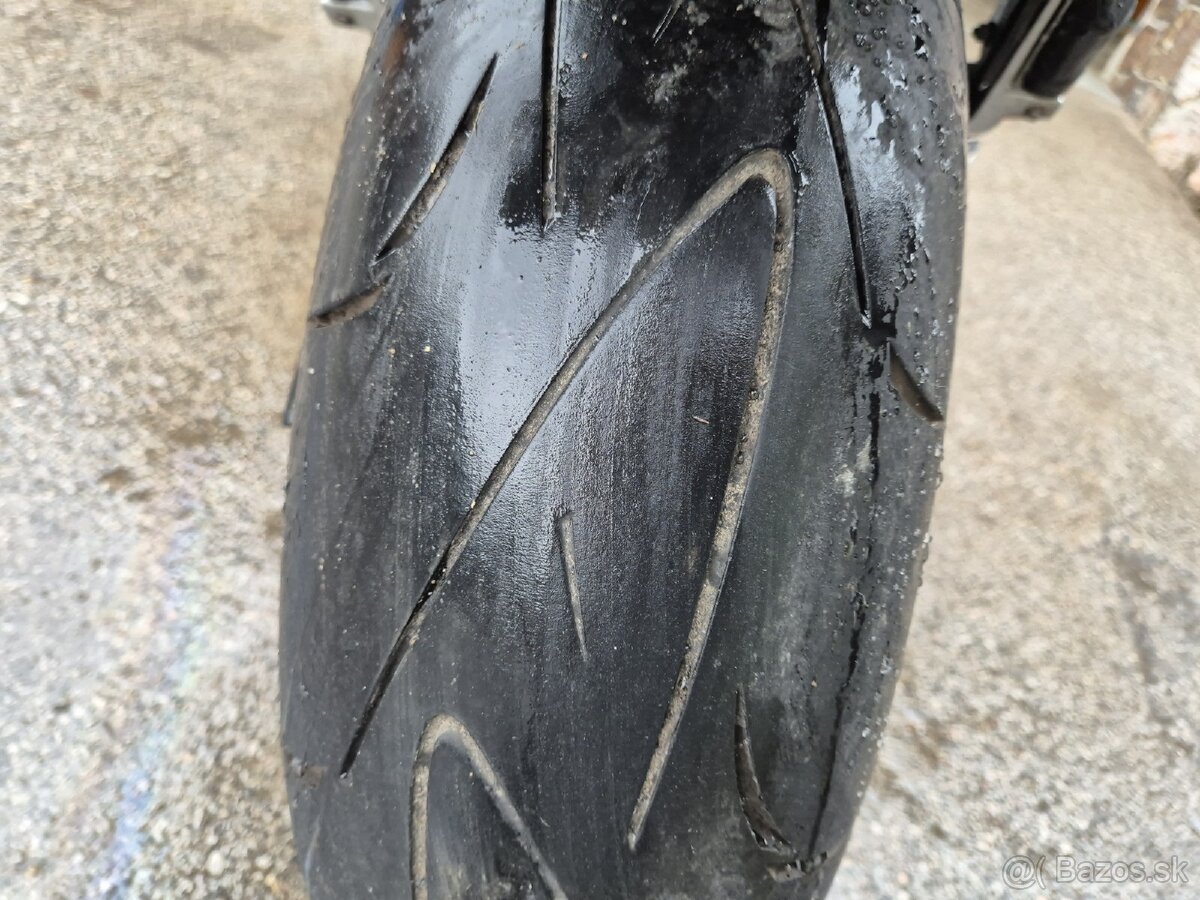 Honda hornet 600 - 13