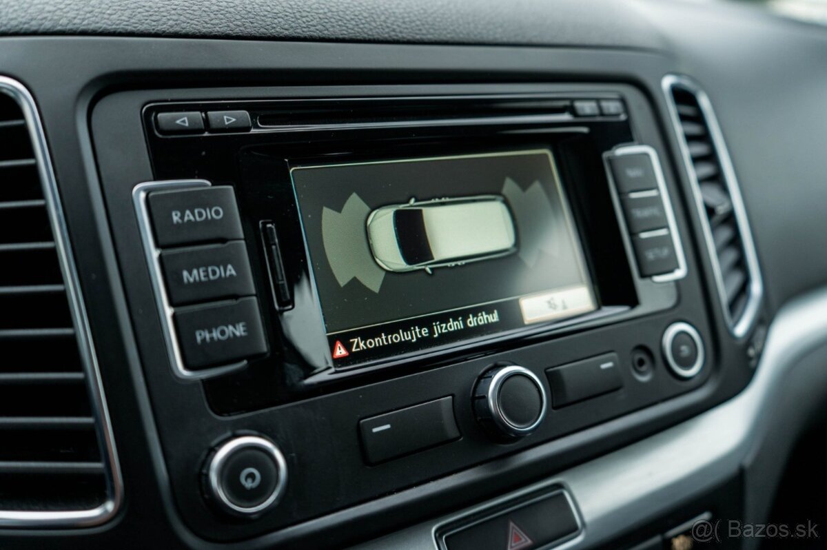 Volkswagen Sharan 2.0 TDI BMT Highline - 13