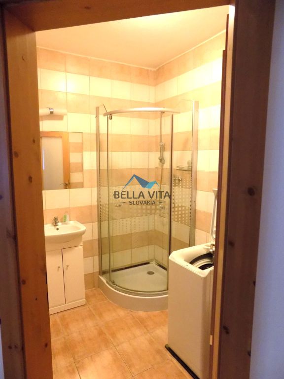 Polyfunkčná budova v centre mesta Galanta NA PREDAJ - 13