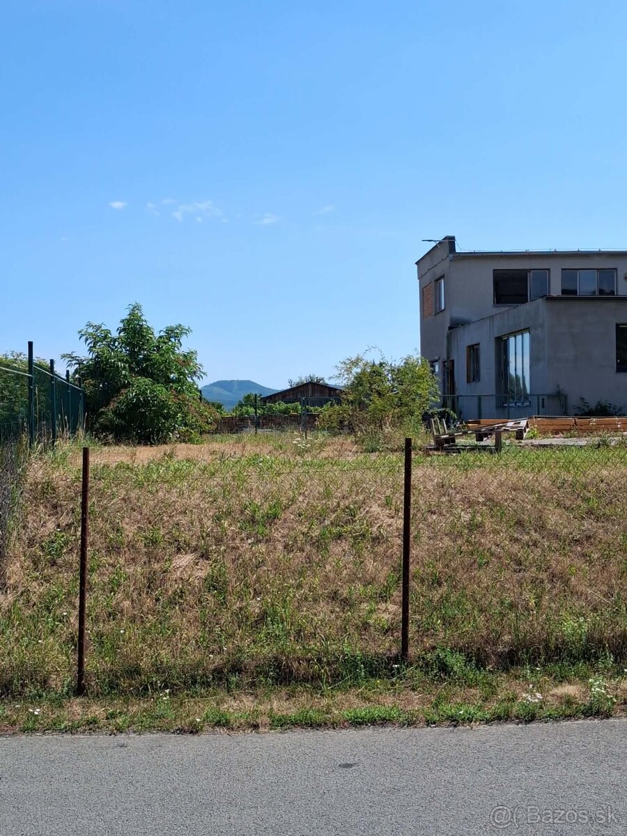 125.000,-€ budova s pozemkom 2649 m2 - 13