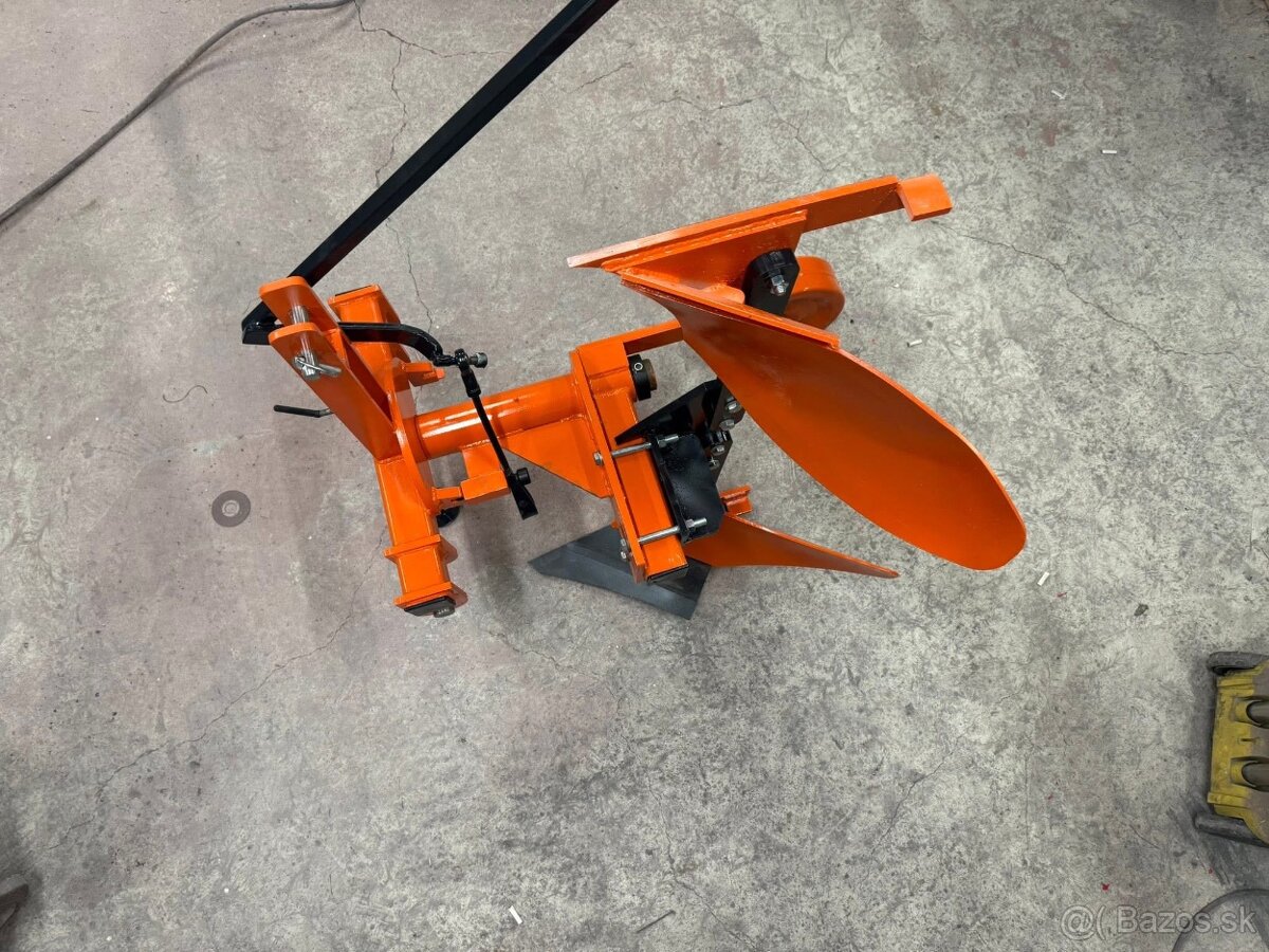 Kvalitné slovenské pluhy za malotraktor - 13