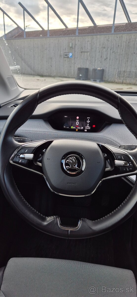 Škoda Enyaq iV60 Loft - 13