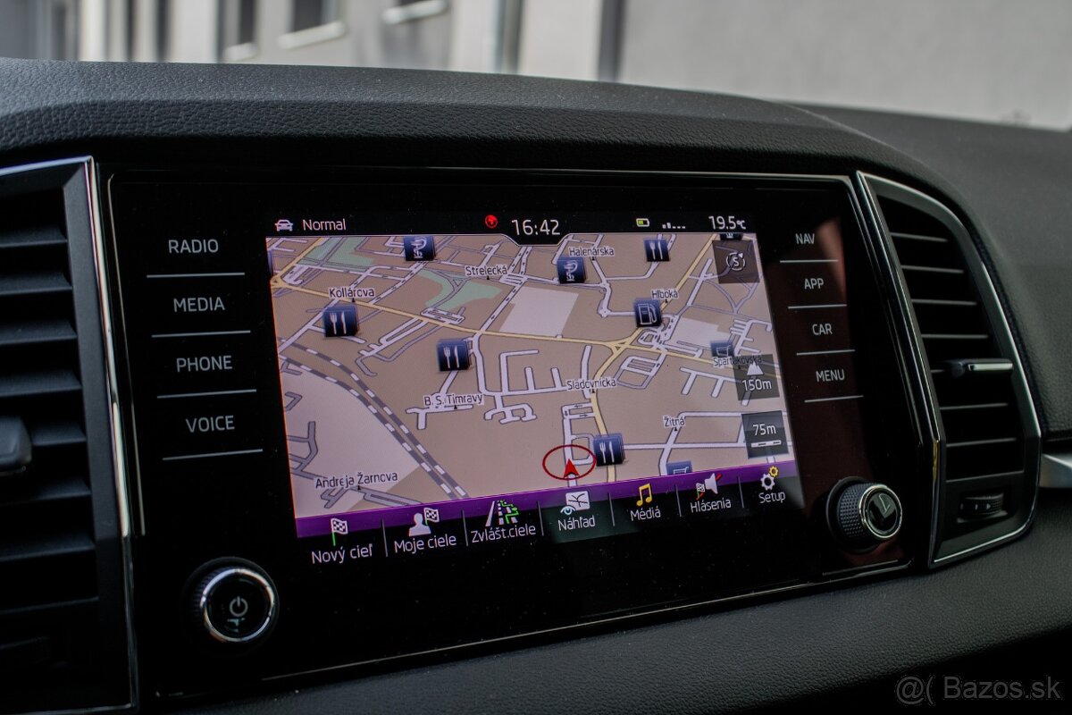 Škoda Karoq 2.0 TDI Style 4x4 DSG - 13