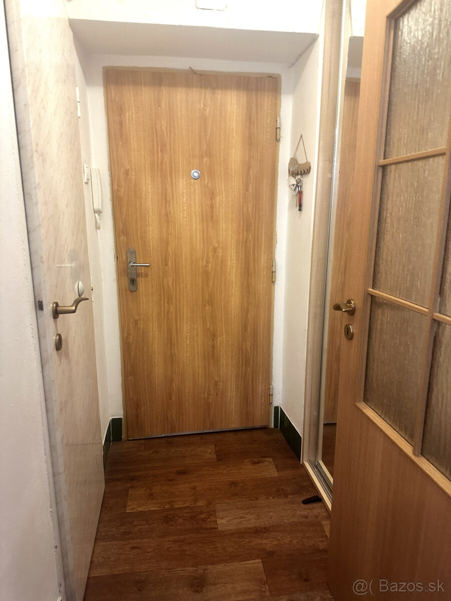 Na predaj 1 izbový byt Nová Dubnica - 13