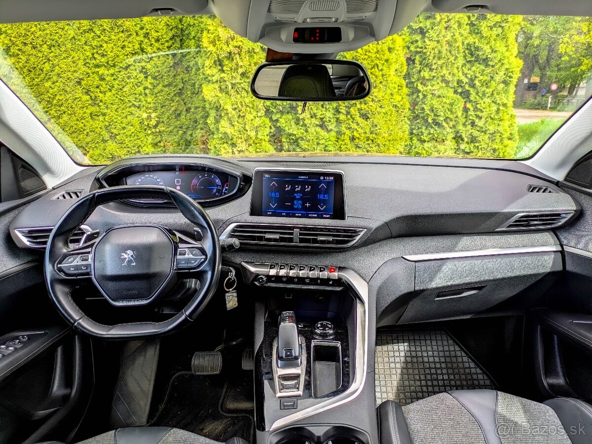 Peugeot 3008 1.2 PureTech Allure E6.2 EAT8 - 13