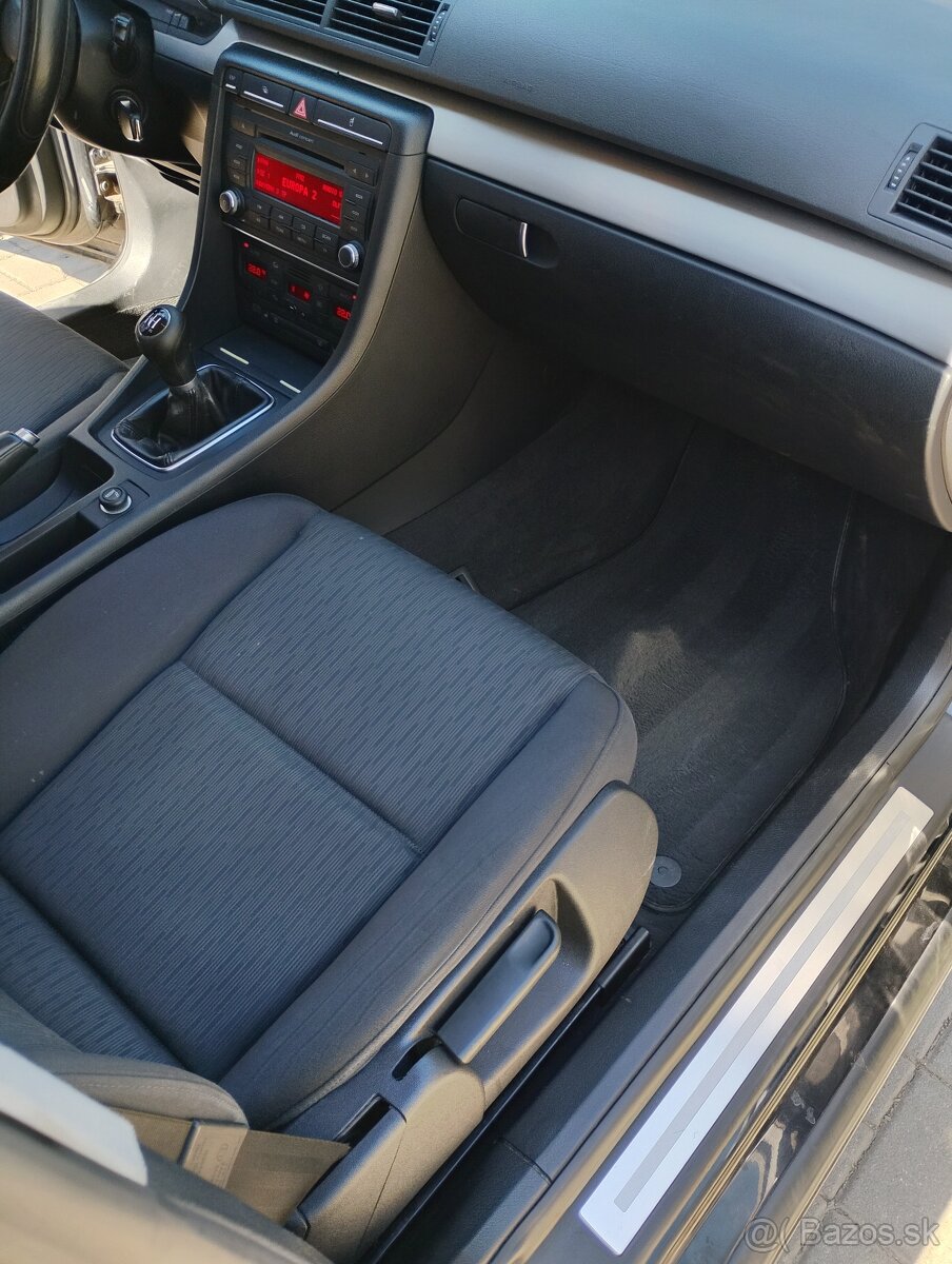 Audi A4 b7 - 13