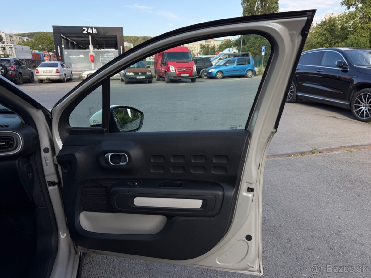 Citroën C3 PureTech 82 E6.2 Live - 13