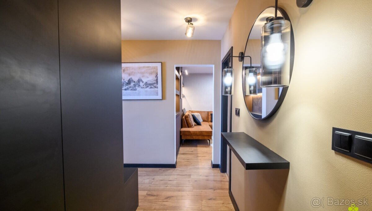 DIZAJNOVÝ 3 IZBOVÝ BYT UL. STAVBÁROV PRIEVIDZA - 13