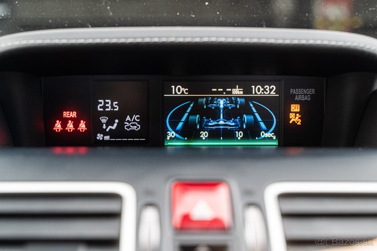 Subaru Forester 2.0i XT CVT Sport - 13