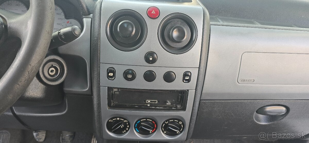 Peugeot PARTNER 1.9 D 51 kw - 13