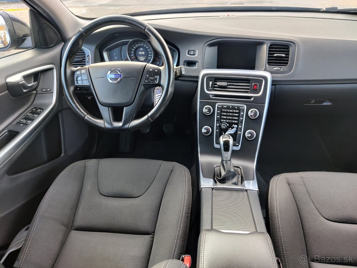 Volvo V60 - 13