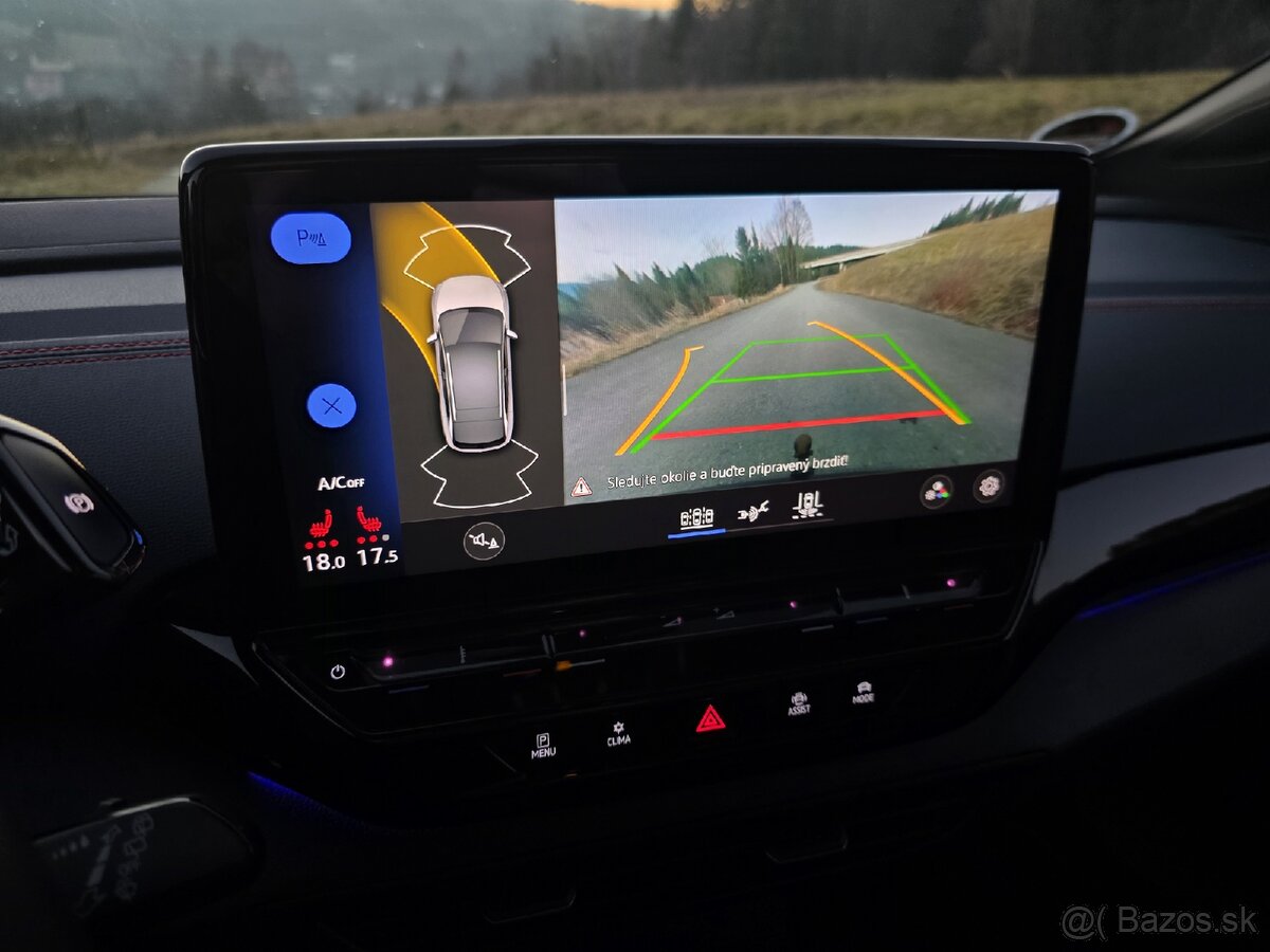 Volkswagen ID4 GTX 4x4 220kw 82kWh Panorama Ťažné Matrix - 13