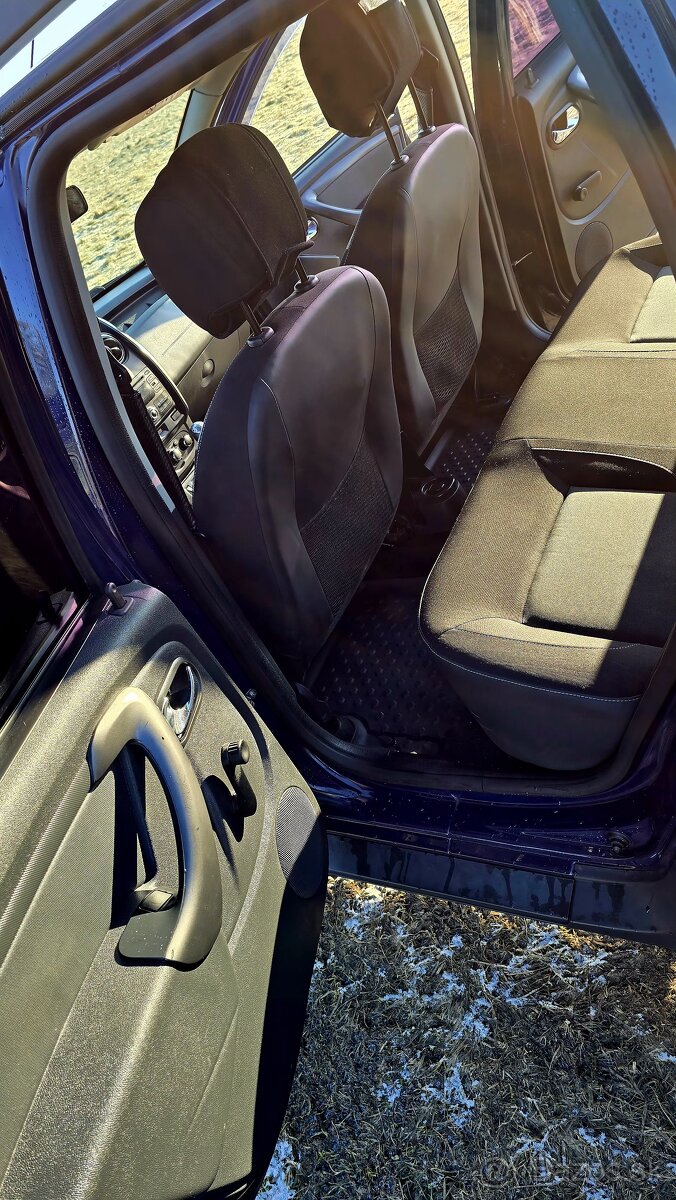 Dacia DUSTER 1.6 Benzín 84KW - 13
