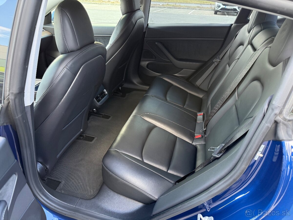 Tesla Model 3 SR+ - 13