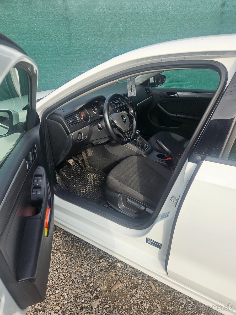 Volkswagen Jetta 1.2 tsi 2018 - 13