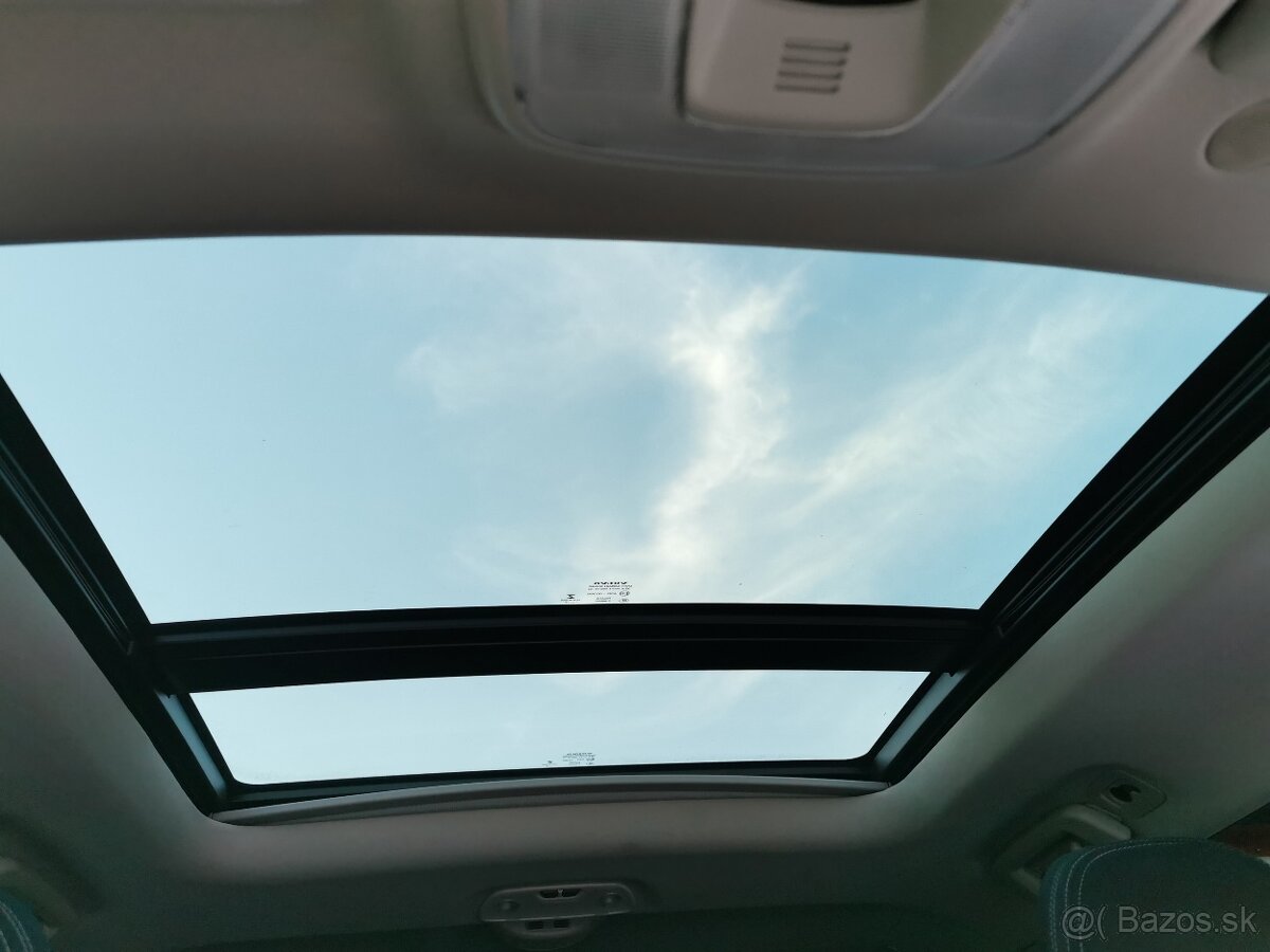 VOLVO XC 60 r.v.2015 Diesel 140kW - 13