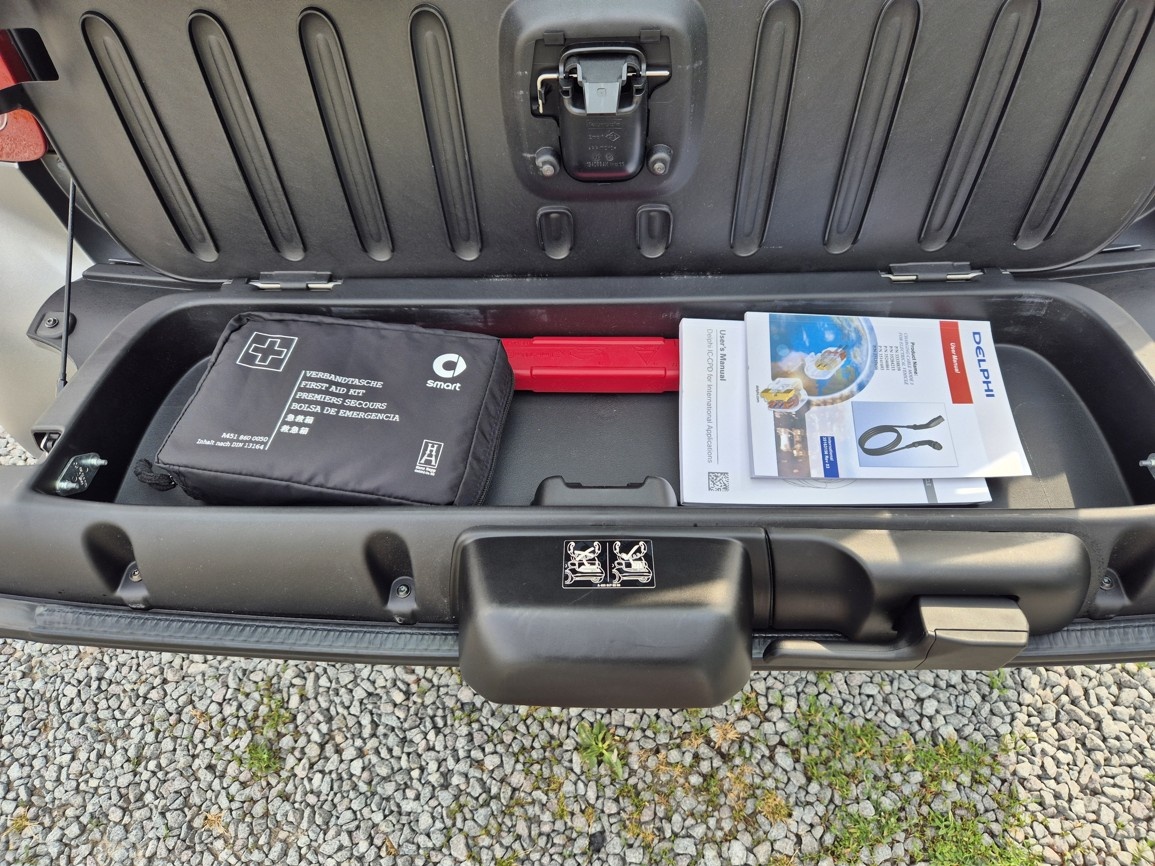 Smart Fortwo EQ 60 kW elektro automat - 13