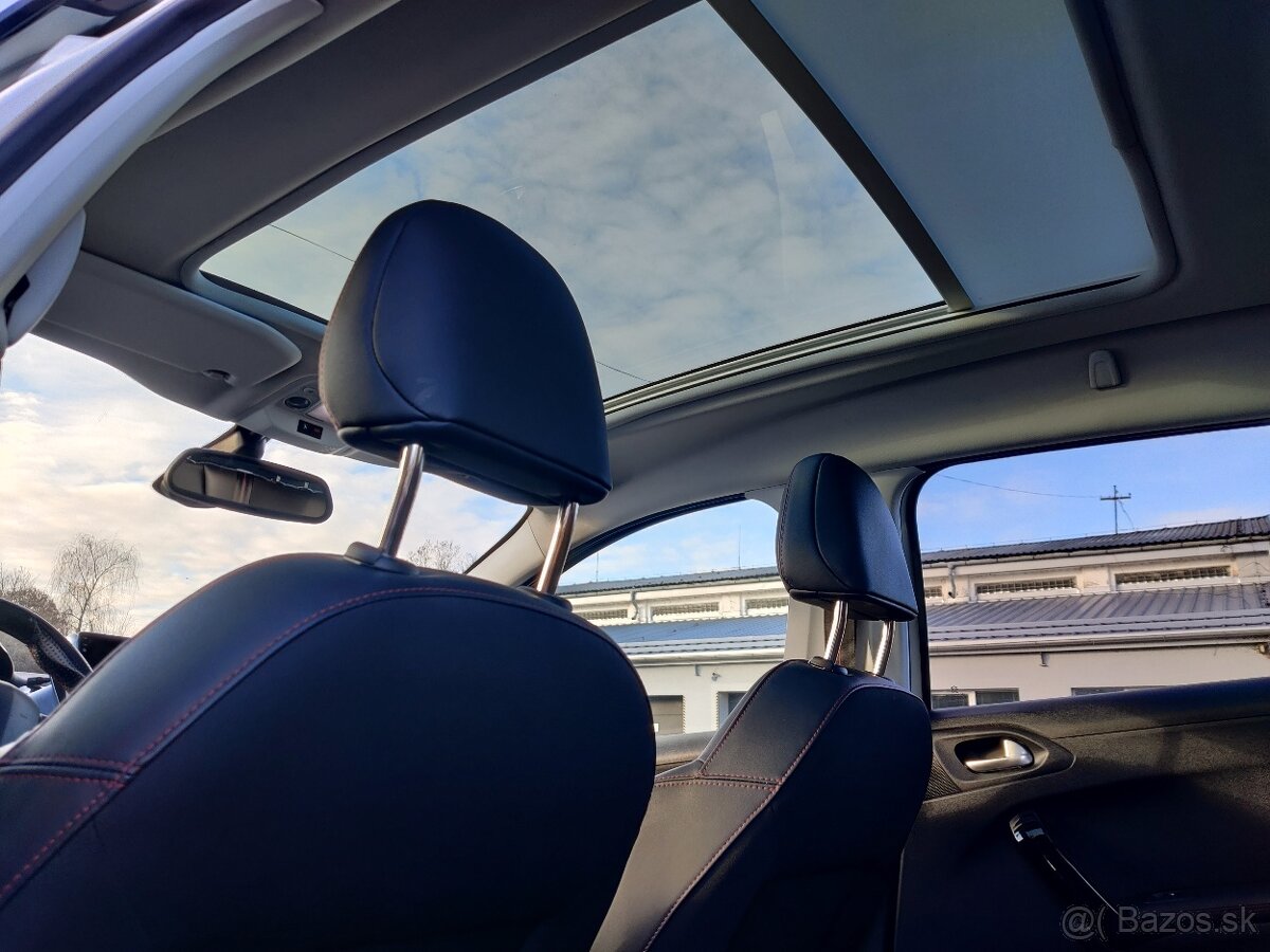 Peugeot 2008 - 13