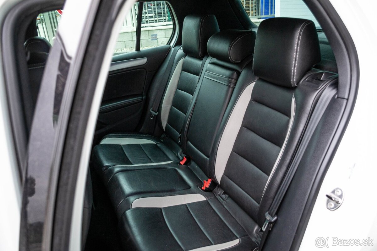 Volkswagen Golf 2.0 TFSI 270k R 4-Motion DSG - 13