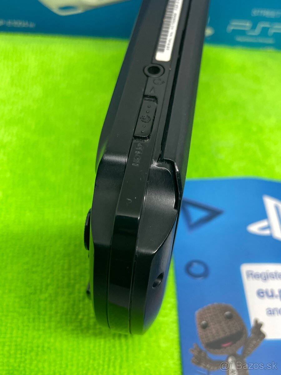 Sony PSP-E1004 Street +box biely - 13