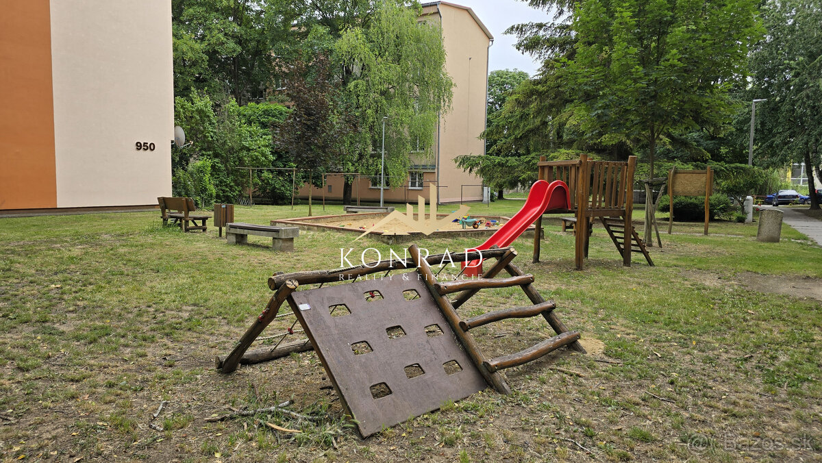NA PREDAJ | 3 izb. byt | 83m² | Vráble - 13
