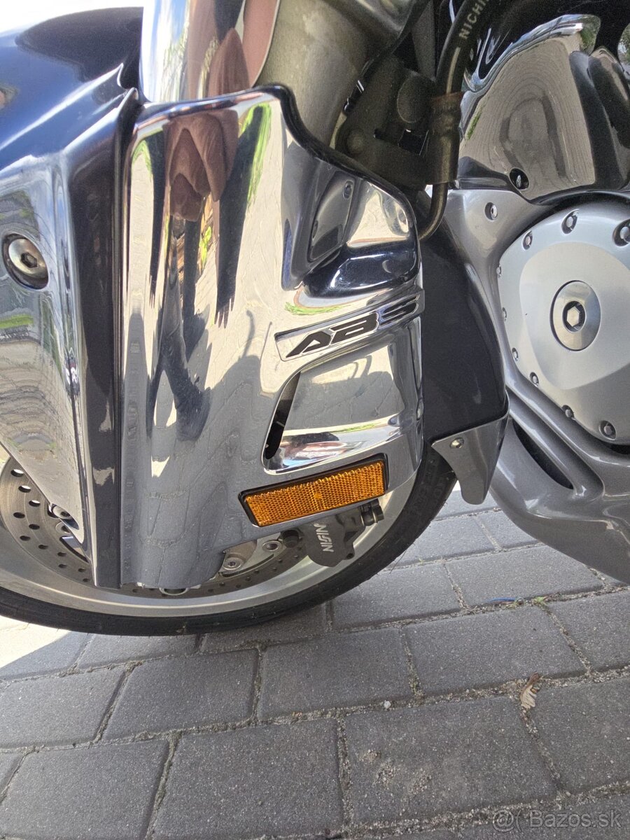 Honda GL1800,Limited - 13