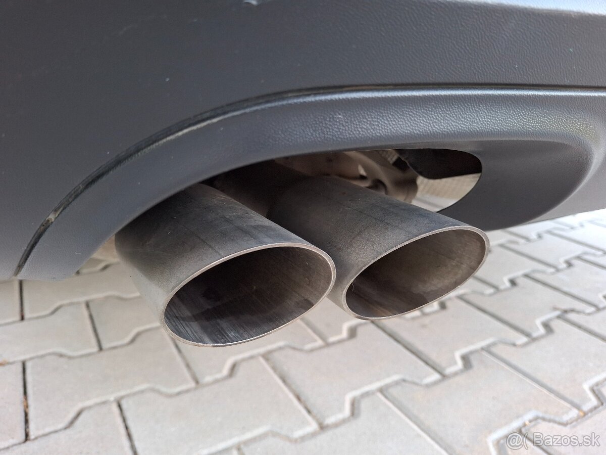 VW Passat B6 Variant 2009 - 13