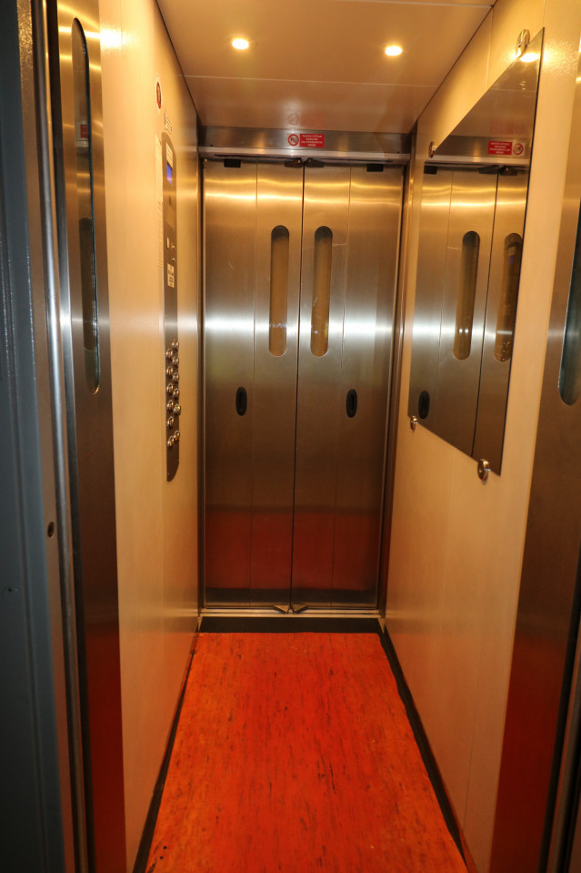 PREDAJ 3 - IZBOVÝ BYT S LOGGIOU A BALKÓNOM VLČINCE - 13