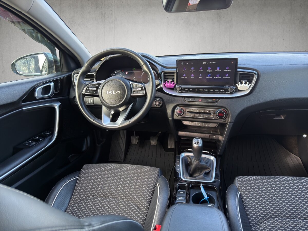 Kia Ceed 1.5 T-GDi Platinum - 13