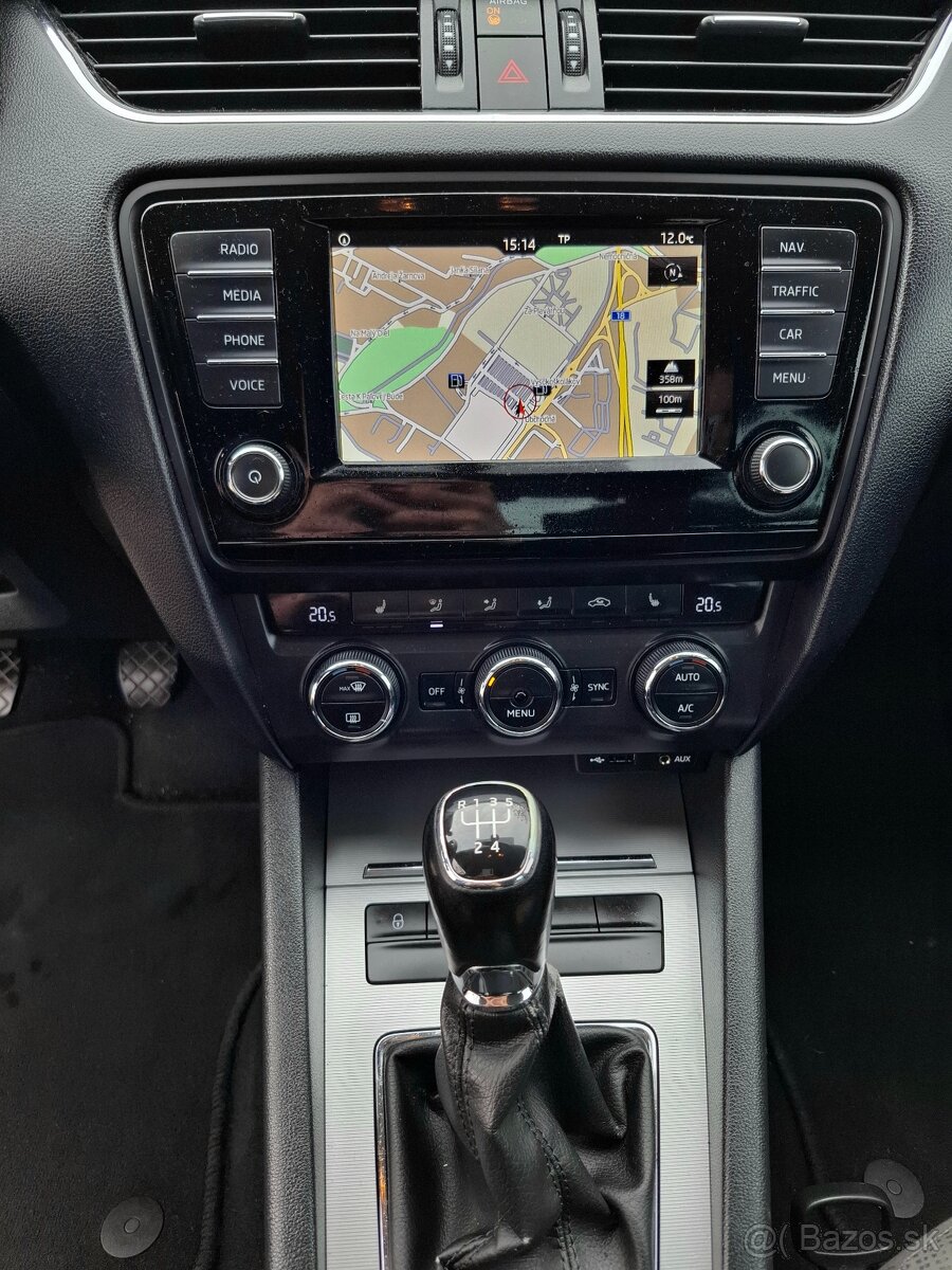 ŠKODA OCTAVIA III - 13