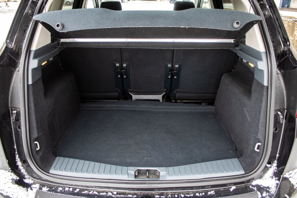 Ford C-Max 2.0 Titanium - 13