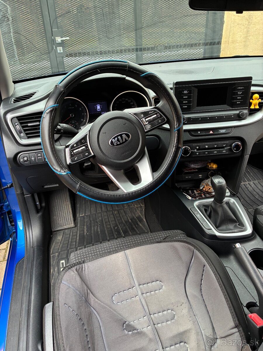 KIA CEED 1.0 T-GDi - 13