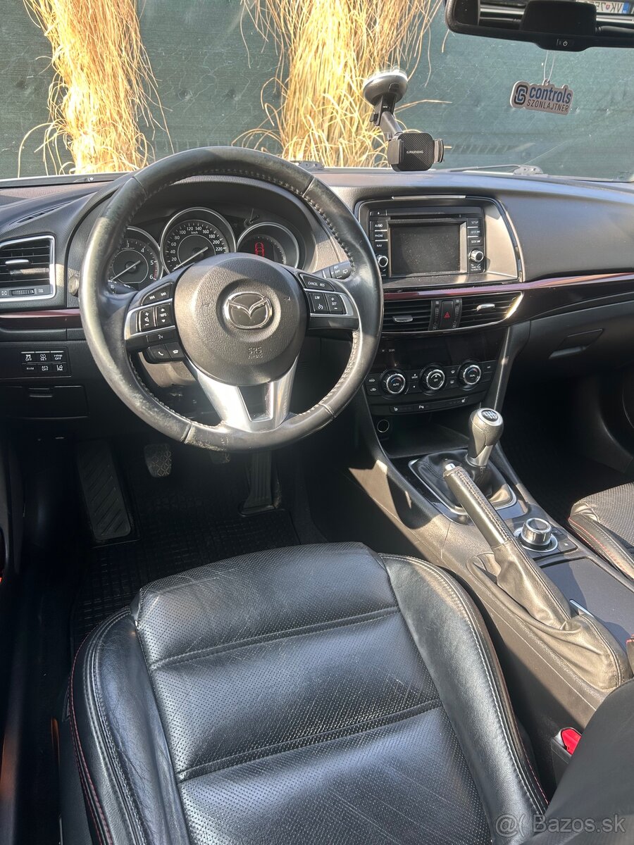 Mazda 6 2.2D - 13