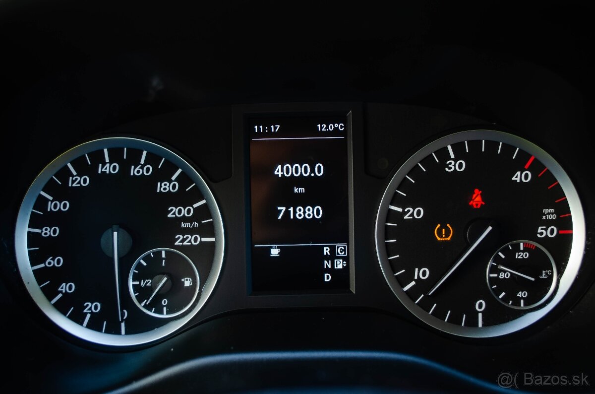 Mercedes-Benz V trieda Marco Polo 250 d Activity A/T - 13