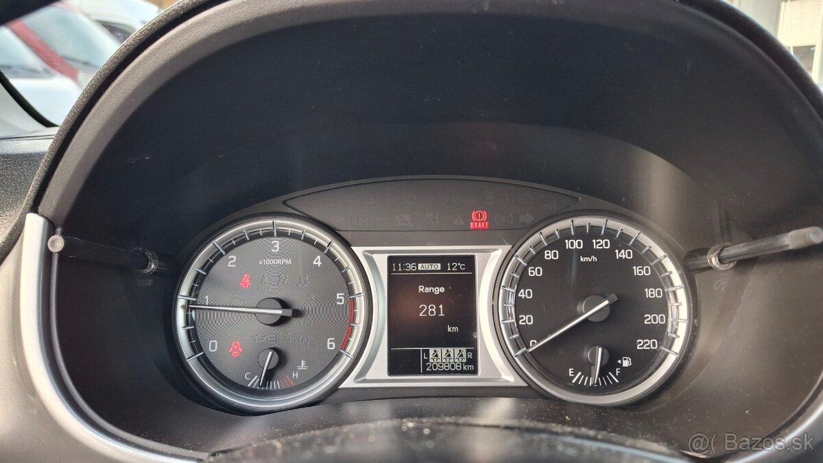 Suzuki Vitara 1.6 DDiS Elegance 4WD - 13