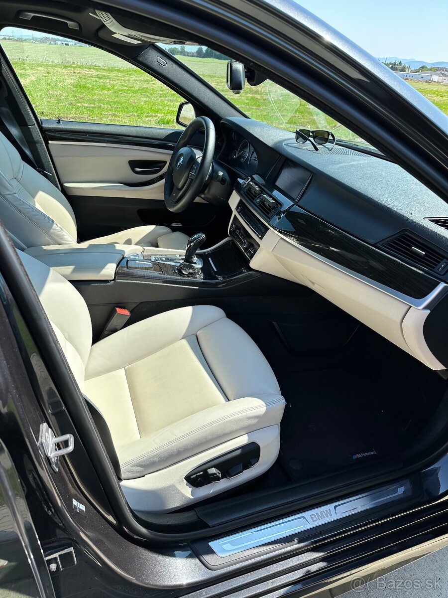 Predám BMW M 550i - 13