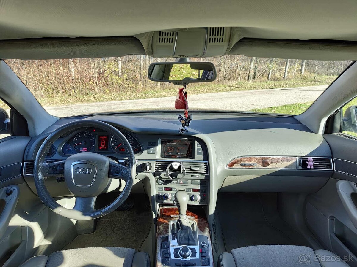 Audi A6 3.2 FSI V6 quattro tiptronic - 13