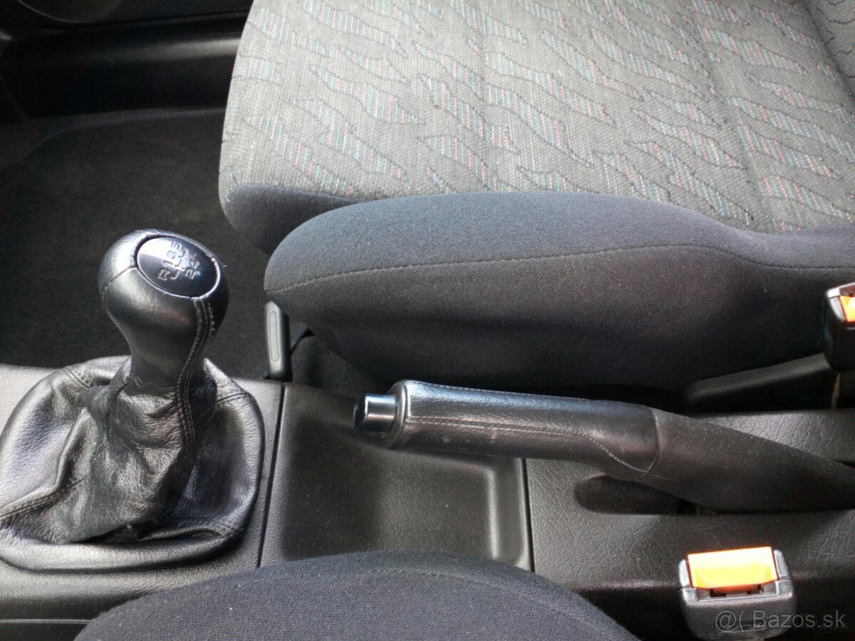 Volkswagen Golf 3 - 13