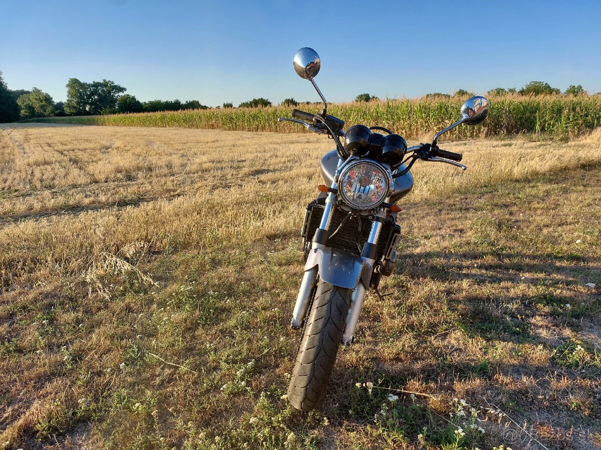 Honda CB900 Hornet - 13