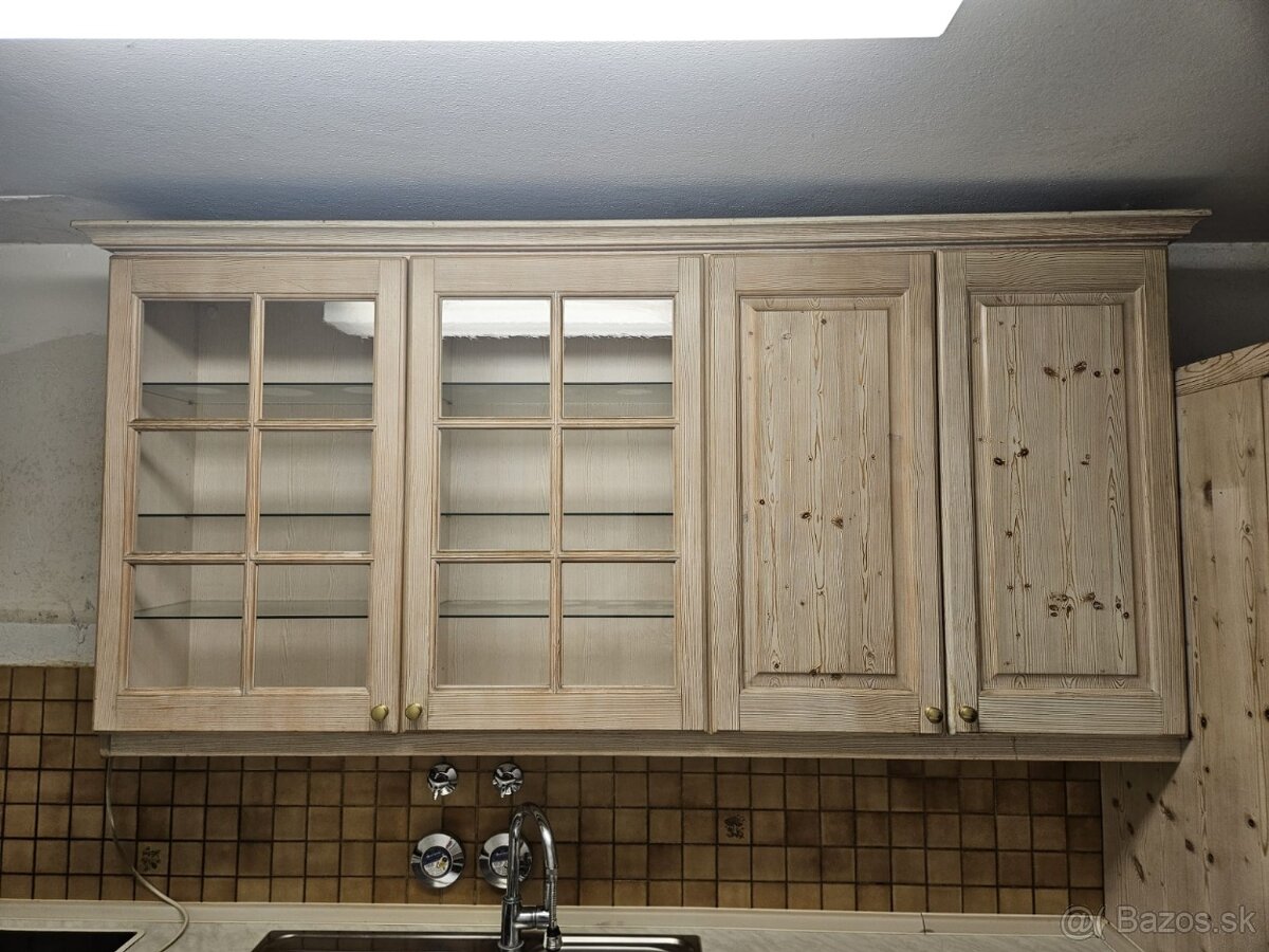 Masívna kuchynská linka z Nemecka so spotrebičmi - 13