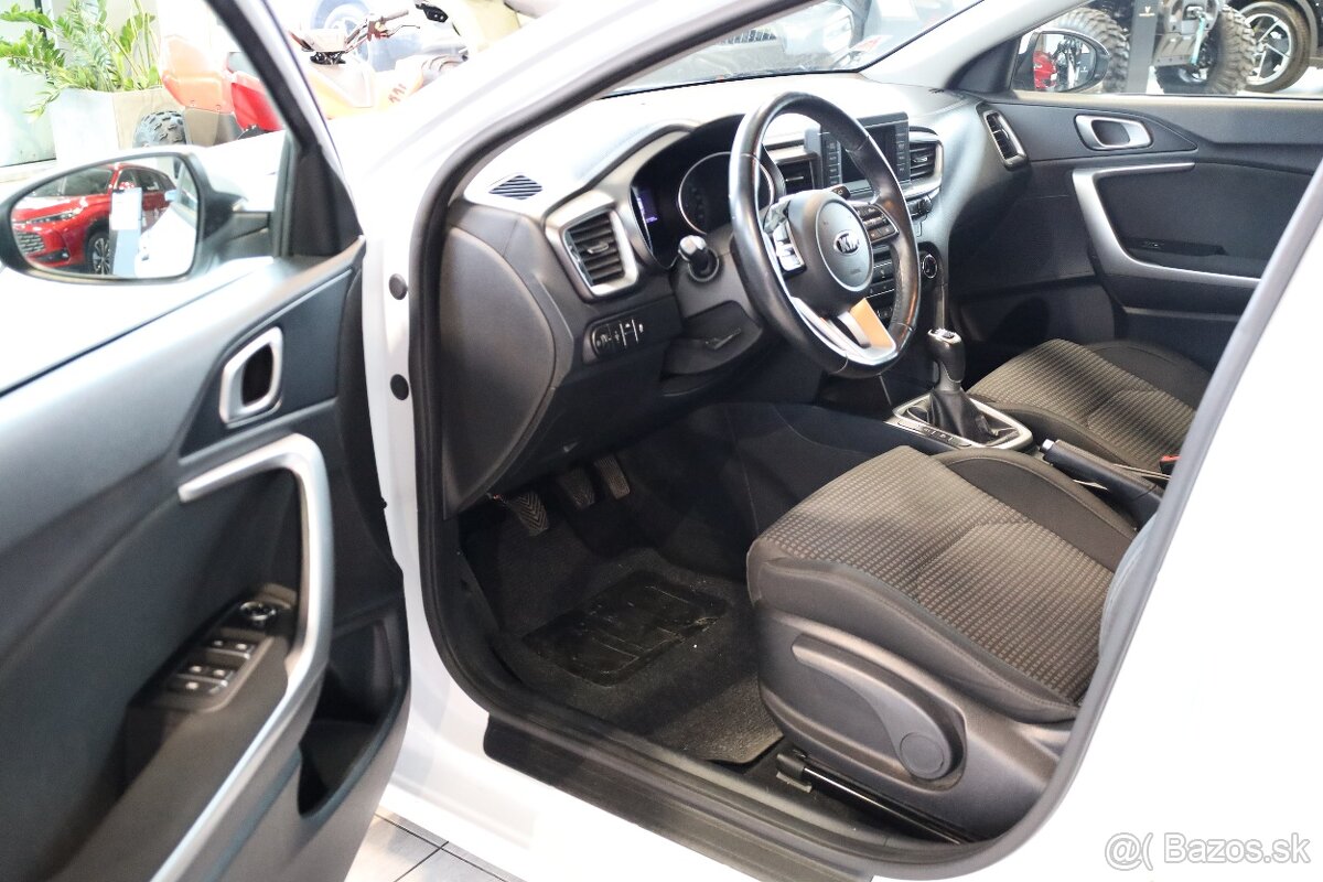 KIA CEED 1.6 Nafta 85 kW - 13