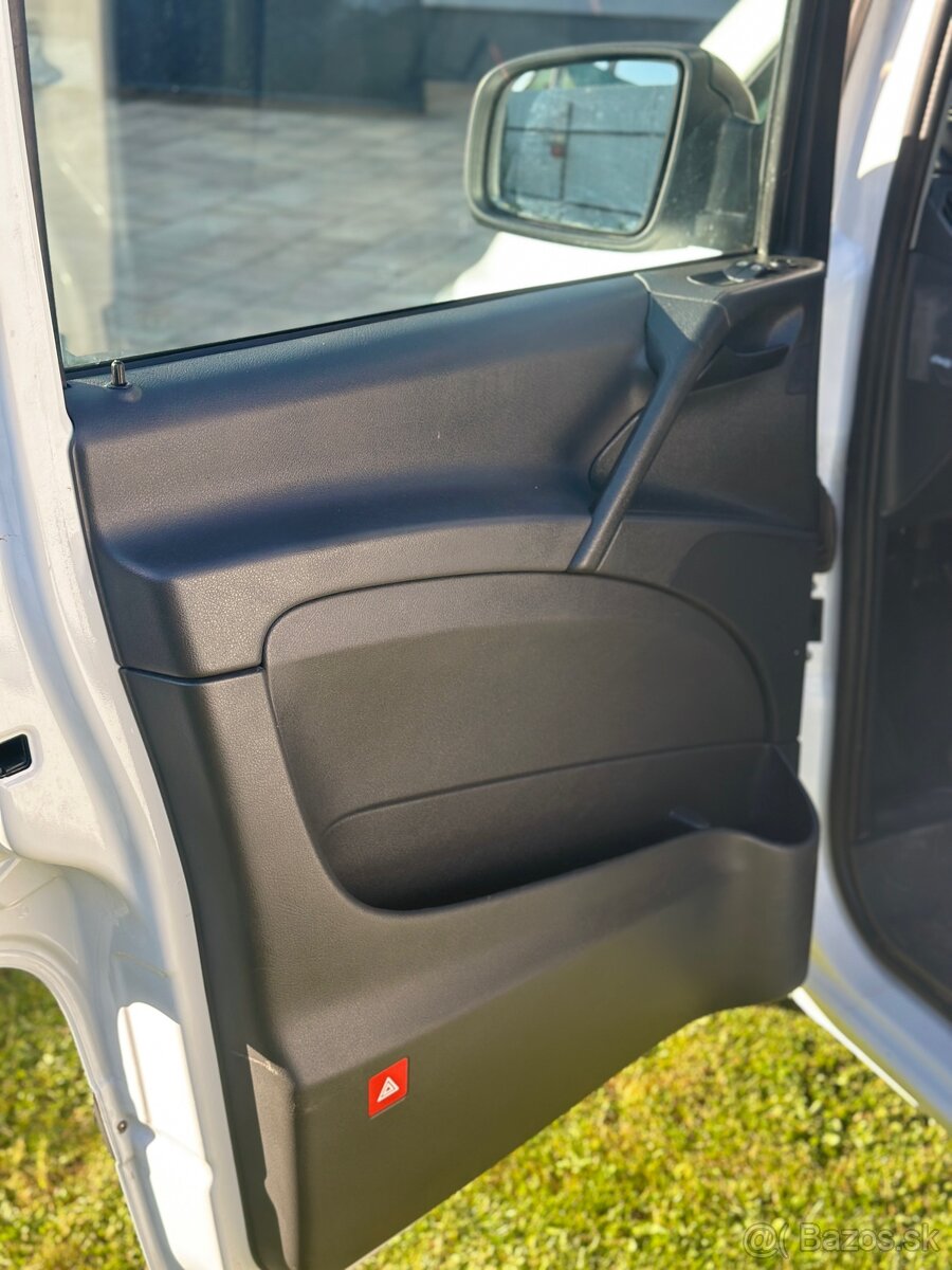 Mercedes-Benz Vito 2.2cdi - 13