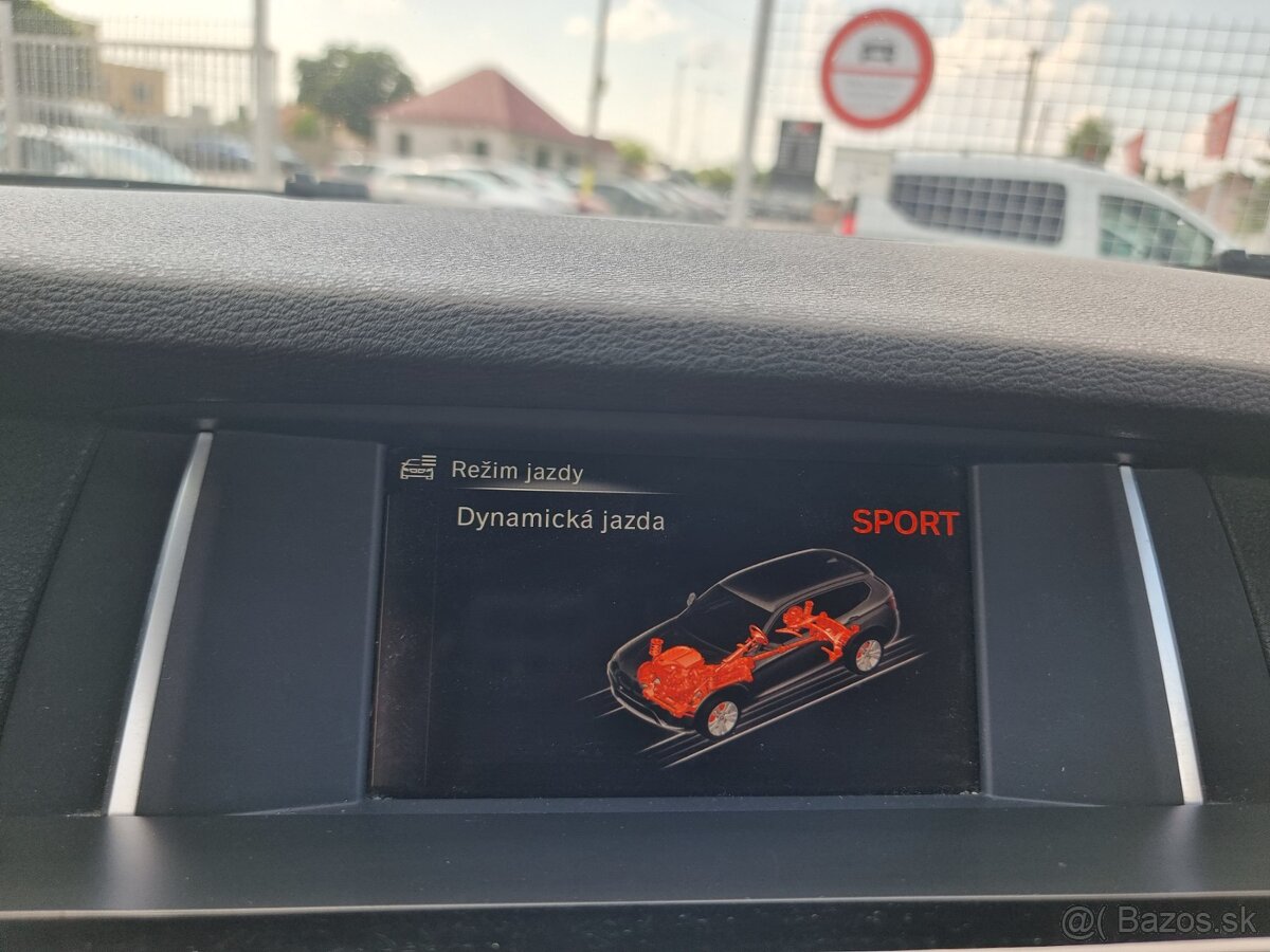 BMW X3 20d xDrive 140kW MT6 4x4 - 13