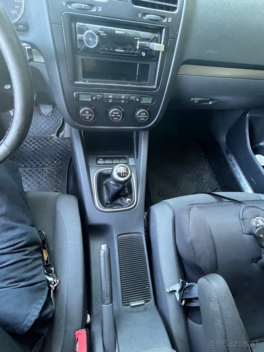 VW GOLF rok 2006, - 13