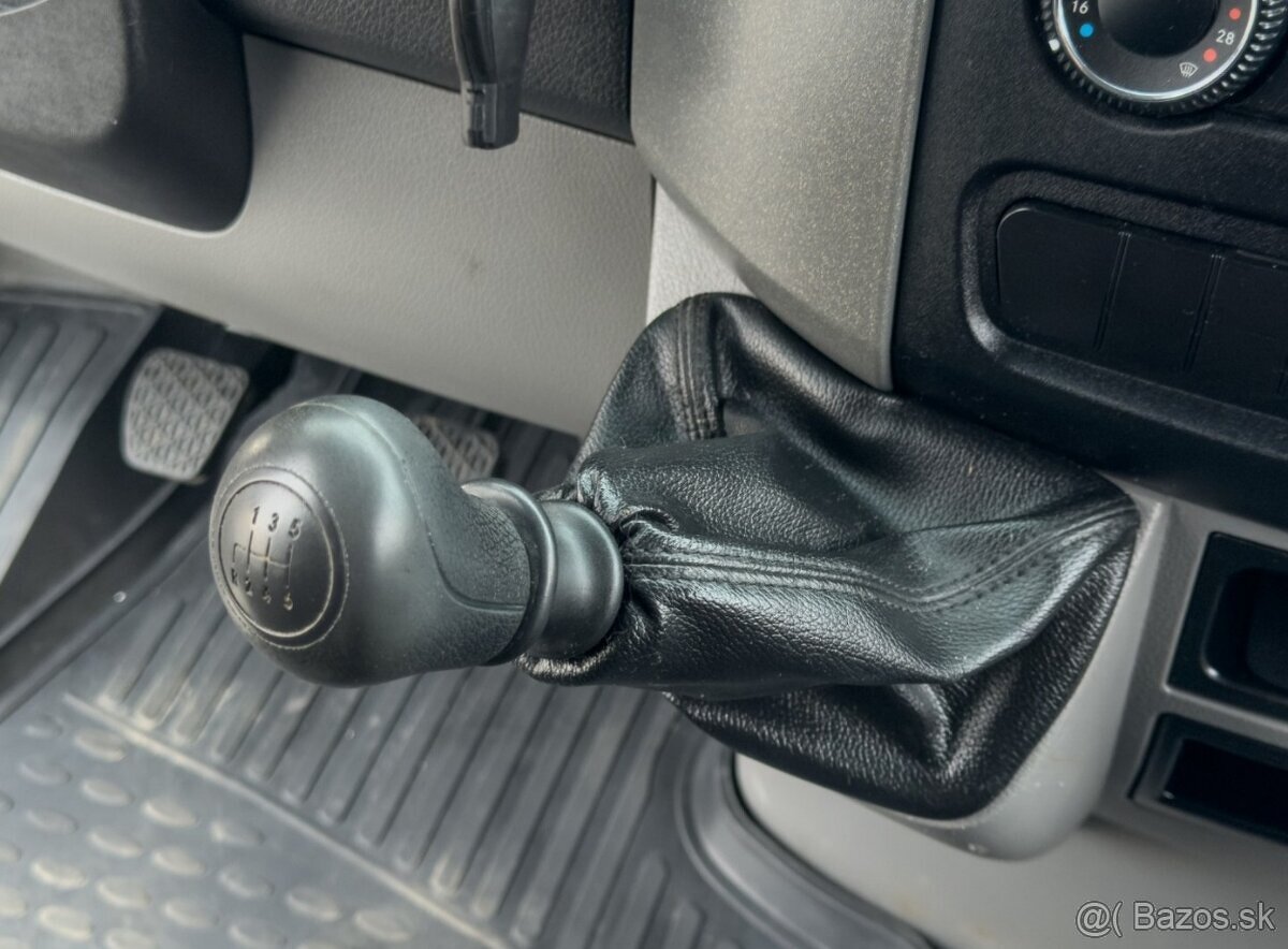 Mercedes Sprinter - 13